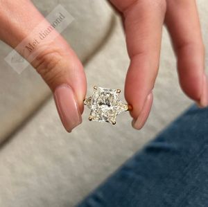 11 Karat mozanit taşlı yüzük bgt86