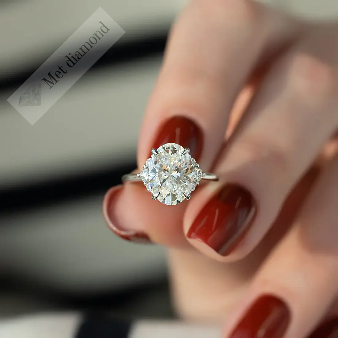 3 karat oval lab grown pırlanta tektaş yüzük lab005