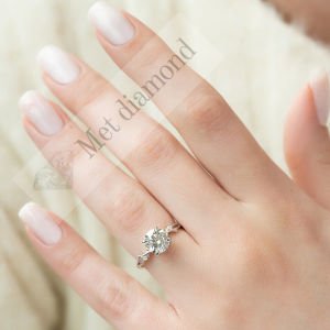 2 karat mozanit taşlı tektaş yüzük mzn690