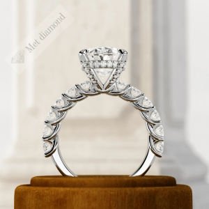 7.40 Karat mozanit taşlı yüzük ov079