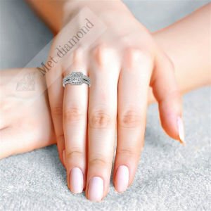 3.50 karat mozanit taşlıyüzük prenses kesim prs014