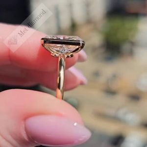 5 karat raidant kesim mozanit taşlı yüzük bgt323