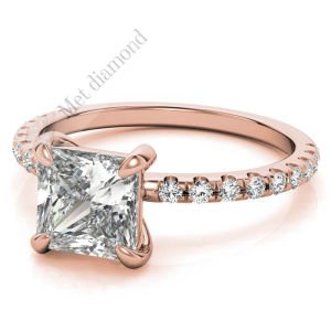 1,30 karat mozanit taşlı  yüzük prenses kesim prs017