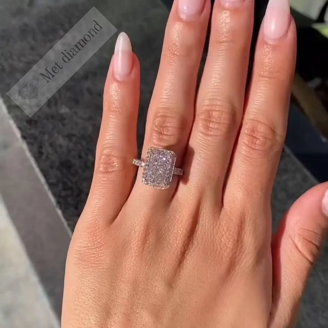 4 karat raidant kesim mozanit taşlı yüzük bgt88