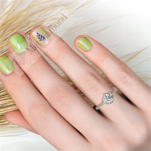 2,70 karat mozanit taşlı tektaş yüzük mzn108a