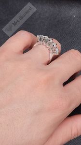 1 karat 5 taş mozanit pırlanta yüzük badem montür