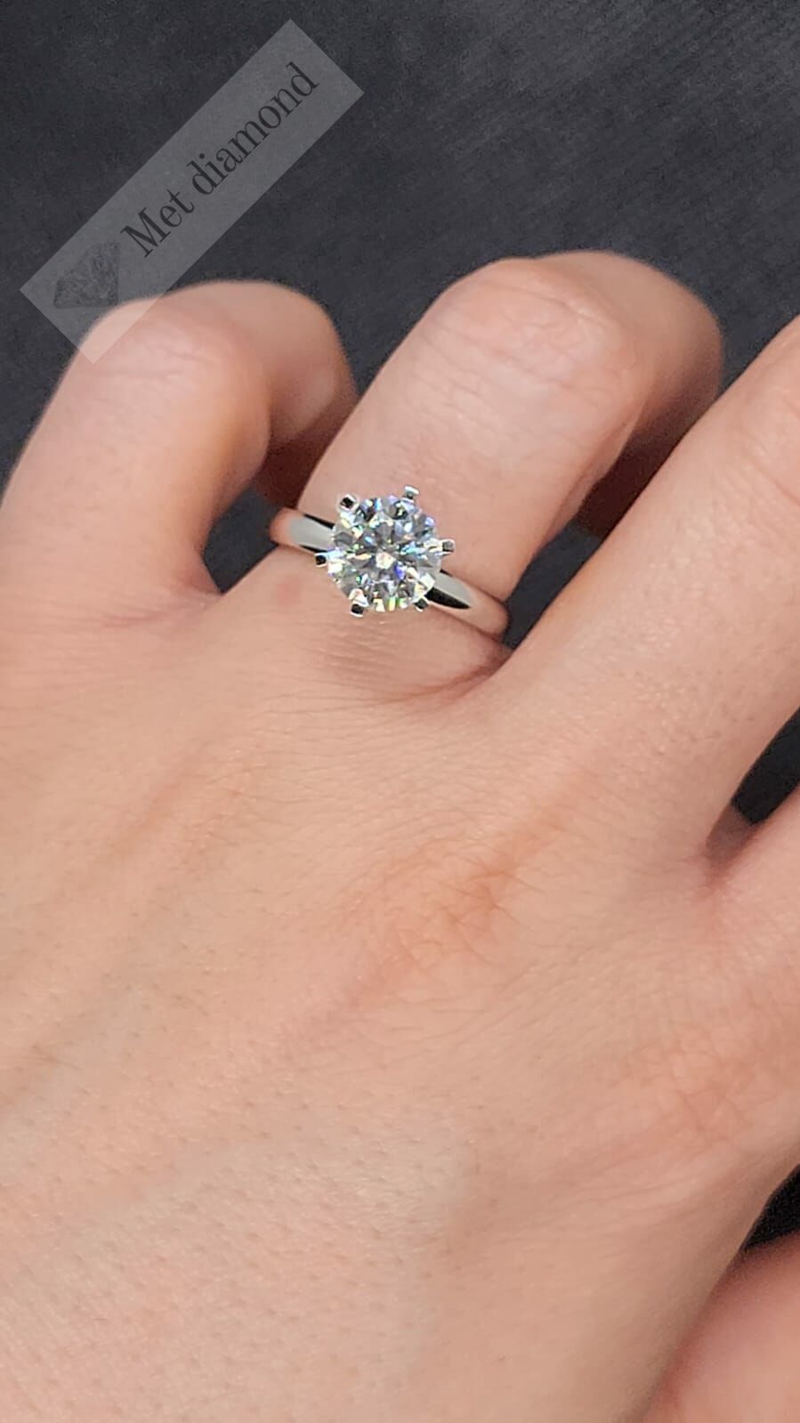 3 karat mozanit taşlı yüzük tıfany model