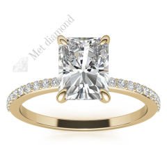 3,30 karat mozanit taşlı yüzük baget kesim