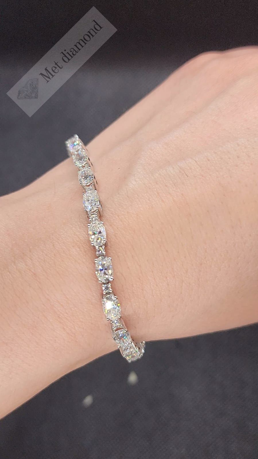 11 karat mozanit taşlı  bileklik oval kesim -bil110