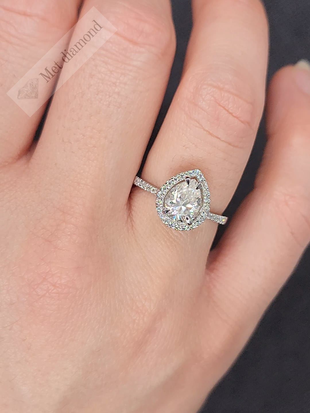 1,60 karat mozanit taşlı yüzük damla kesim dml51