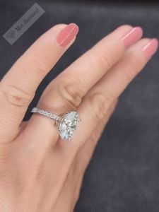 10 carat mozanit taşlı yüzük oval kesim