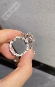 5.50 karat mozanit taşlı tektaş yüzük mzn687