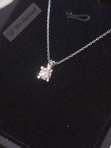 0,50 karat mozanit taşlı kolye - kol010