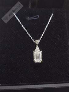 2 karat mozanit taşlı baget kolye  - kol015