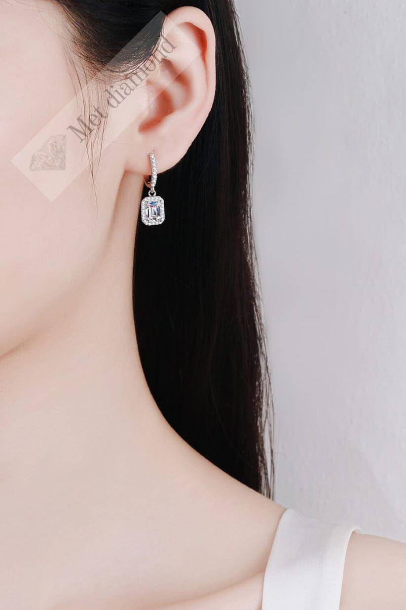 2,60 karat mozanit taşlı küpe-kup260