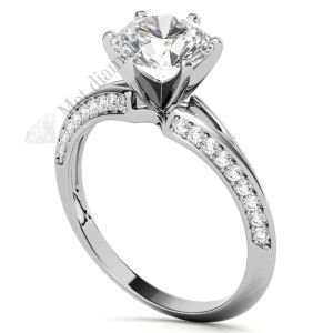 1.30  karat mozanit taşlı yüzük mzn207