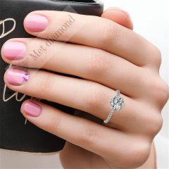 2,30 karat mozanit taşlı yüzük - mzn113a