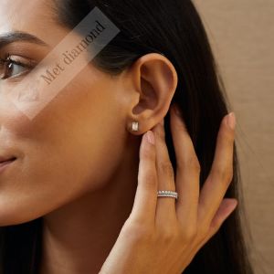 2 karat mozanit taşlı küpe baget-kup200a