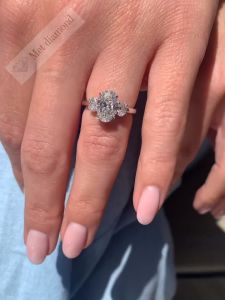 4 karat mozanit taşlı tria yüzük- uc023