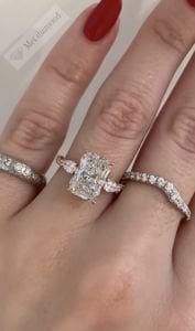 4 Karat mozanit taşlı yüzük bgt85