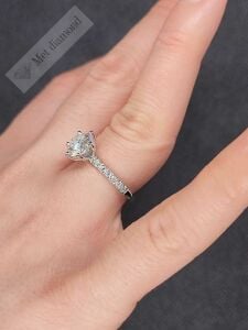 2,30 karat mozanit taşlı yüzük mzn105